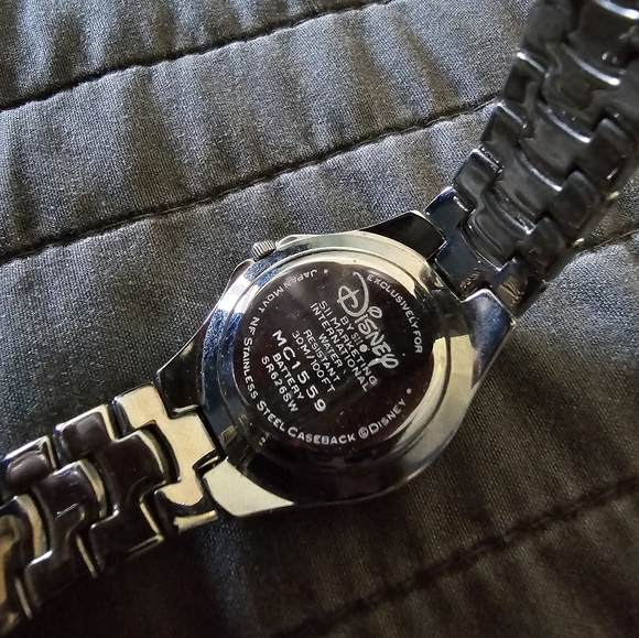 Disney eeyore watch never worn.